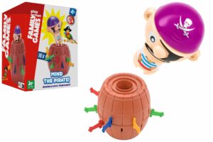 PIRATAS EN EL BARRIL