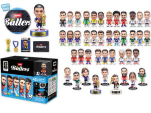 BOLA SORPRESA FIFA CON FIGURA DE FUTBOLISTA EXP.25 (APARTIR DEL 20/03)