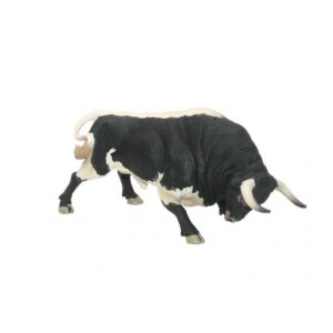 TORO BRAVO APAREJADO EMBISTIENDO